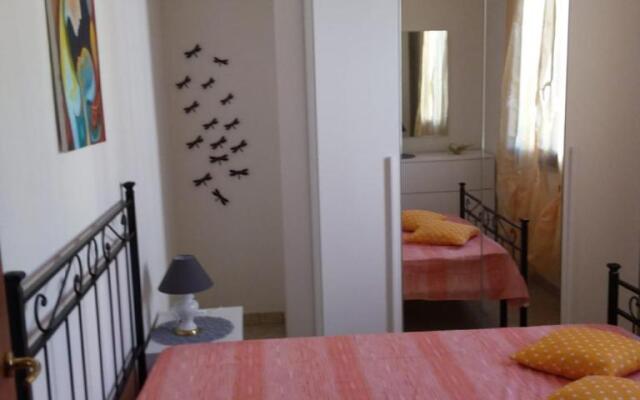 Casa Vacanze Antonella Pula a 750mt Dal Centro.