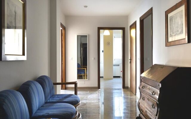 Laura Bassi Apartment