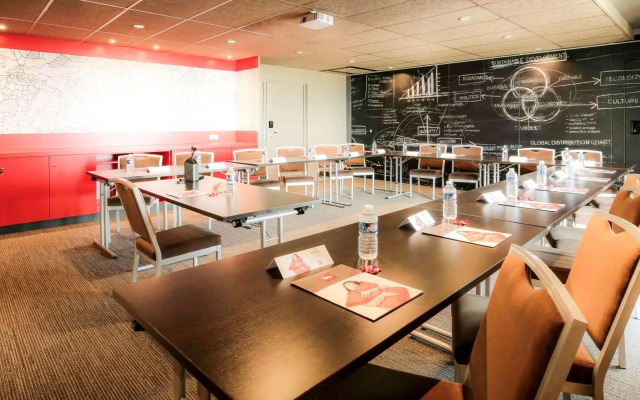 ibis Niort Est Mendes France