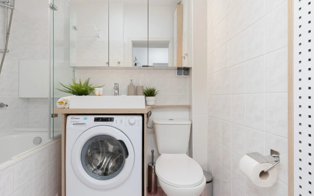 Apartment Wspólna Warsaw by Renters