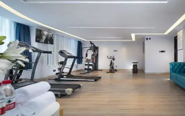 Kyriad Hotel (Jinan Baotu Quancheng Plaza)