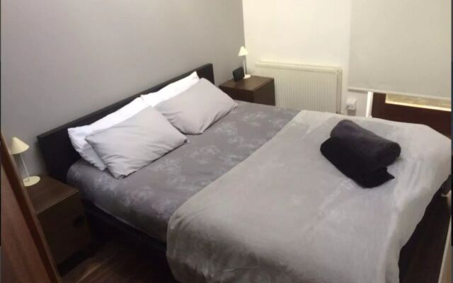 1 Bed Cottage In Old Dublin