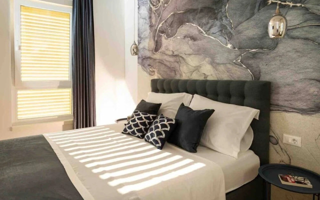 Sandra - Luxury gem Near the Beach - A1