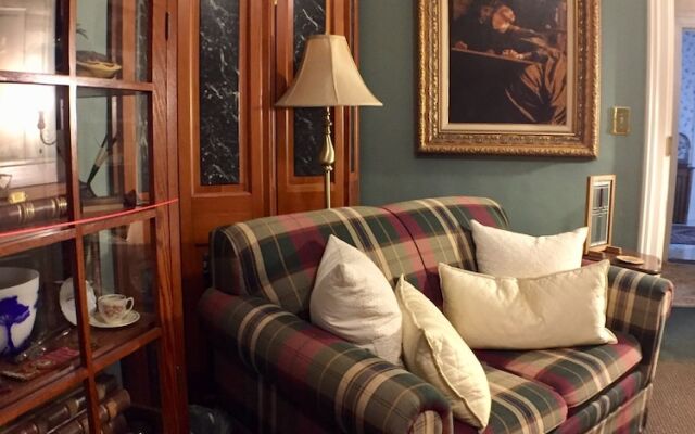 Thornton House Bed and Breakfast