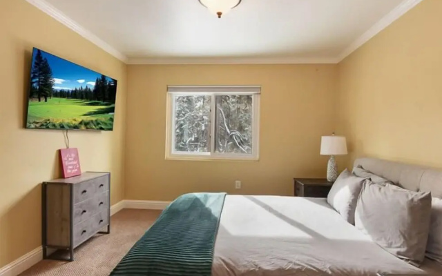 Donner Lake Delight