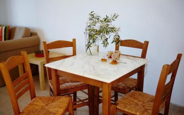 Amarandos Sea View Apartments