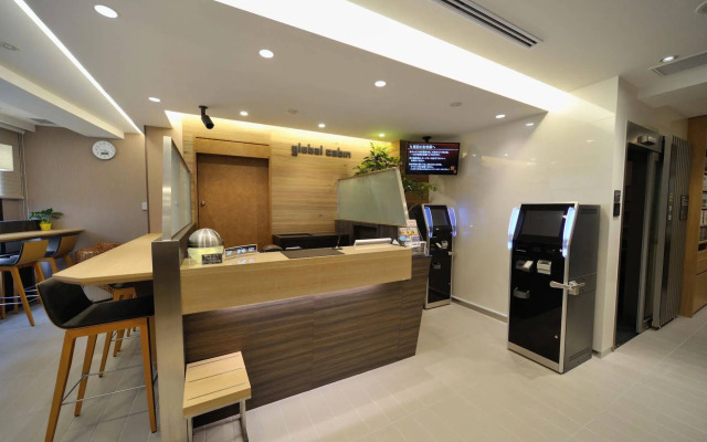 Global Cabin Tokyo Gotanda