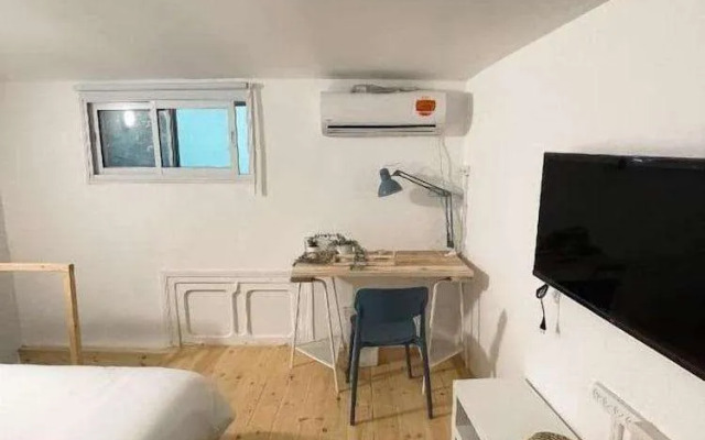 Bayit - Yafo