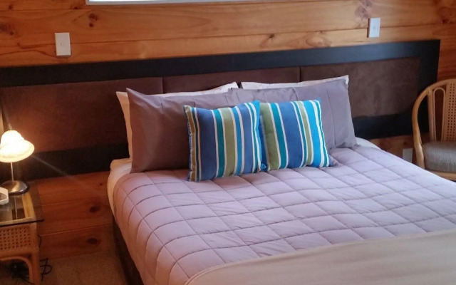 Pauanui Pines Motor Lodge