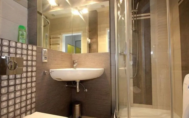 Eden Apartment Krucza