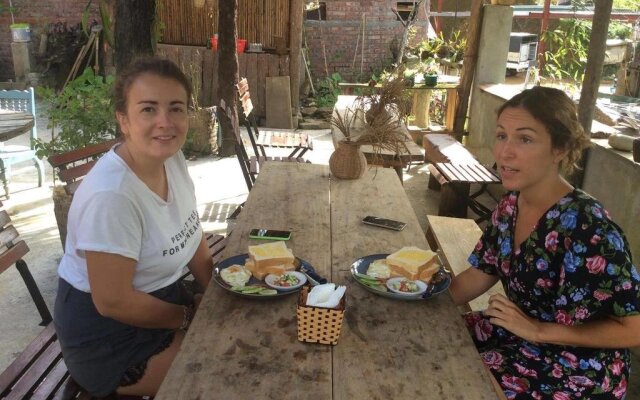 Chapi Homestay - Hostel
