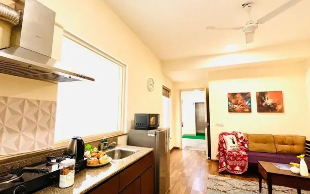 Olive Service Apartment Cyber Park