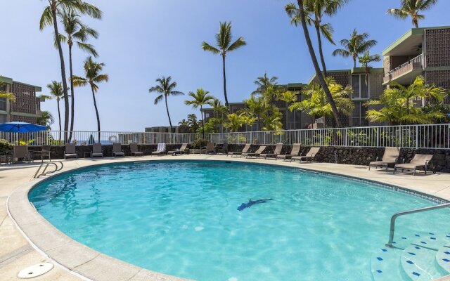 Tiki Ali'i Retreat Breathtaking Island Views