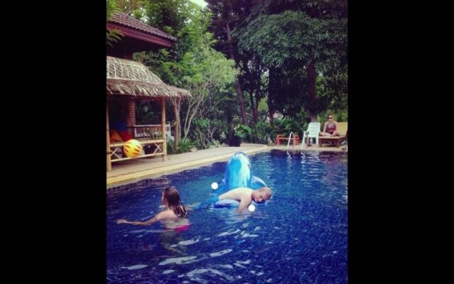 Ananas Samui Hostel