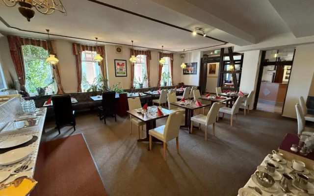 Amadeus Boutique Hotel Deutscher Hof Inn & Suites