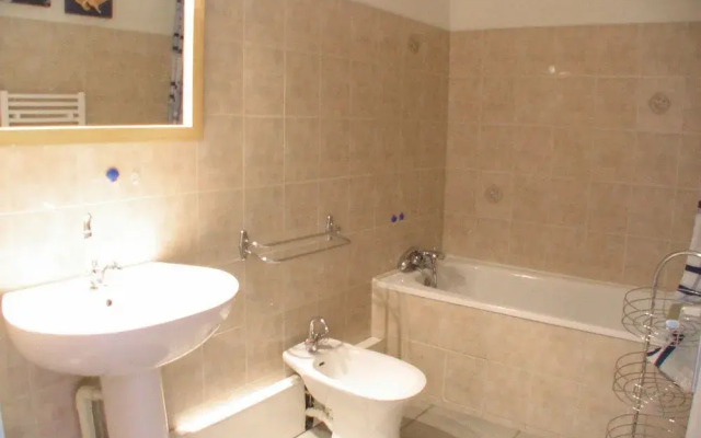 Les Balcons De La Cité - Le Saint Gimer