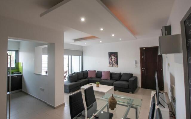 Amazing 2 Bdr *Nicosia City*