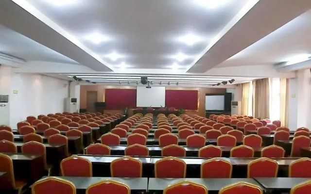 Dongshen Business Hotel