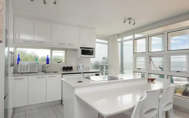 Chakas Cove 84