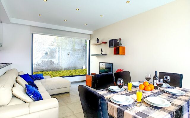 Villa Mar do Norte by MHM