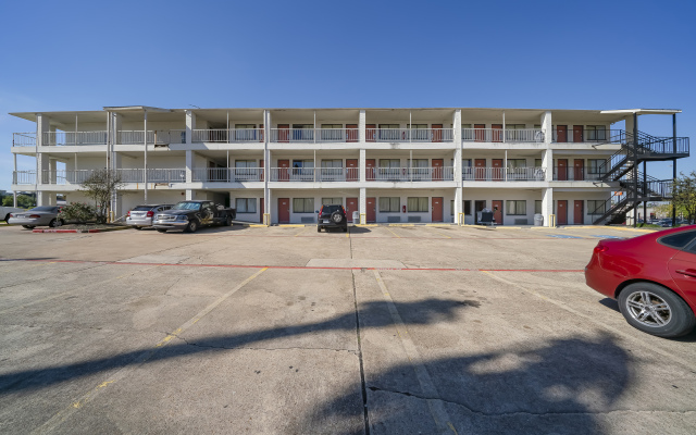 OYO Hotel Houston/Humble - IAH Airport / HWY 59