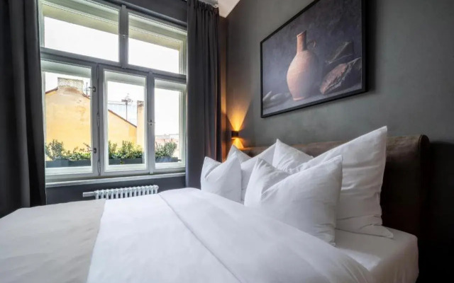 The Viaduct Suites & More