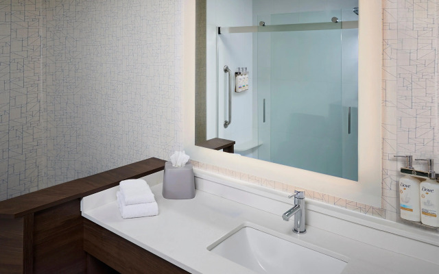 Holiday Inn Express Niagara-On-The-Lake by IHG