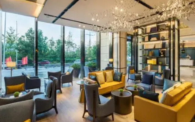 Vienna International Hotel (Hengyang East High-speed Railway Station)