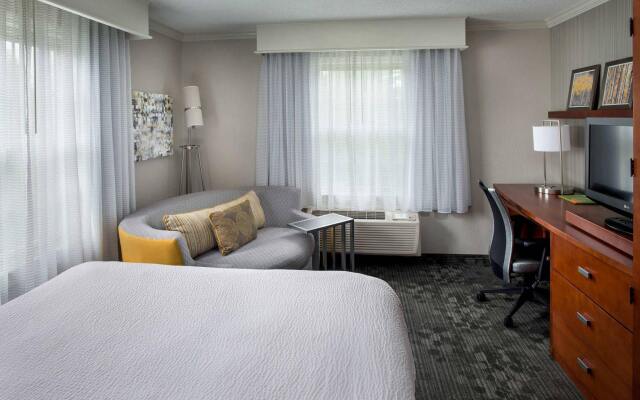 Sonesta Select Tinton Falls Eatontown