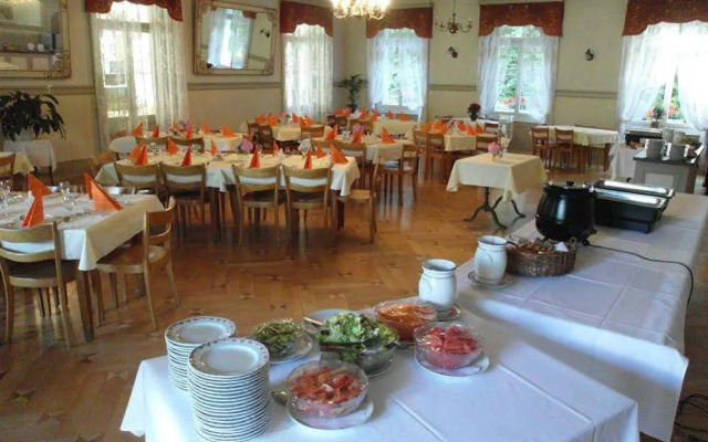 Waldhotel Unspunnen