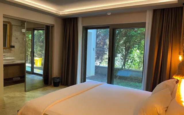 Life Butiq Hotel