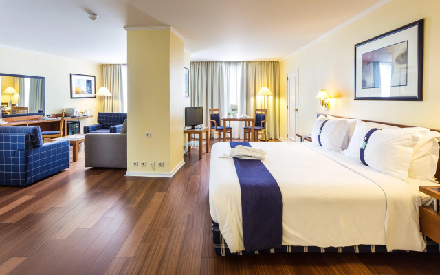Holiday Inn Lisbon by IHG