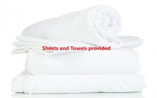 Beach House 7' 26 One Mile Close - air conditioned, wifi, foxtel, linen – Guest Rooms – Anna Bay