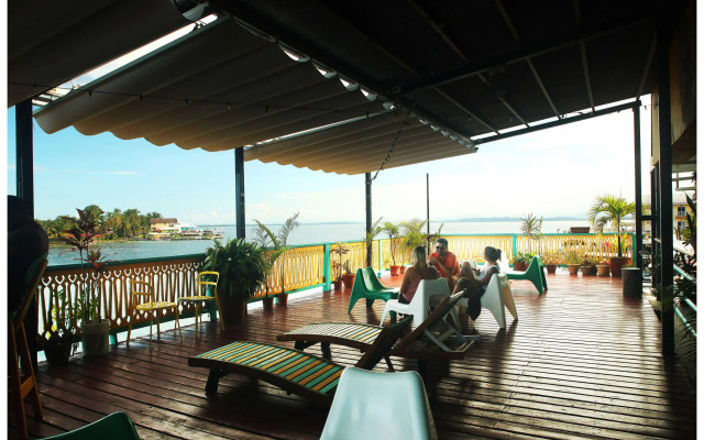Socialtel Bocas del Toro