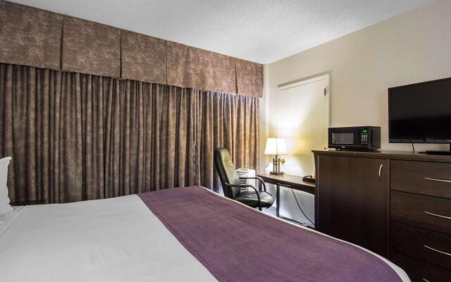 Quality Inn & Suites Yellowknife