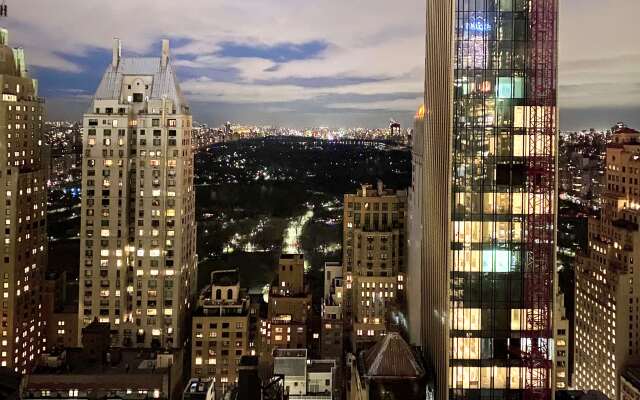 Thompson Central Park New York, by Hyatt
