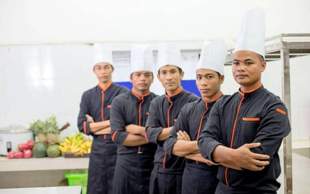 La Residence Blanc D' Angkor