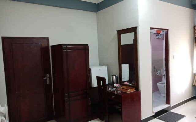 Global City Hotel