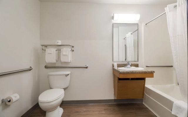 WoodSpring Suites College Station