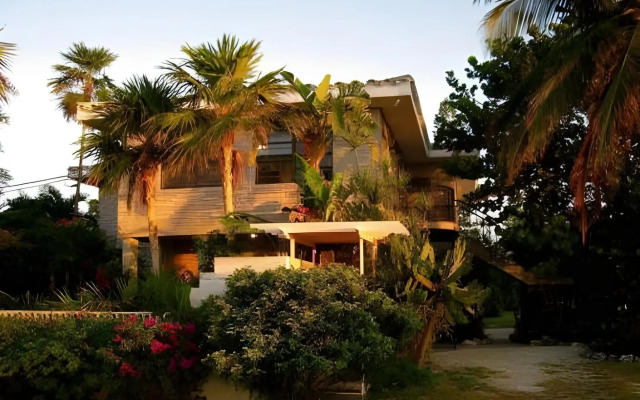 Seascape Resort & Marina