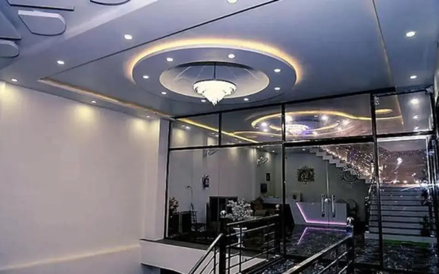 Fabhotel Elegance