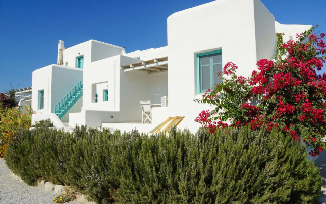 Ploes Seaside Houses