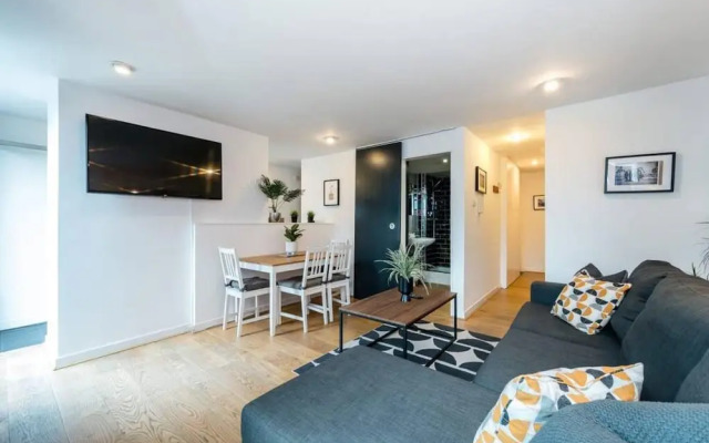 Host Apartments Preston s Rooftop Apt