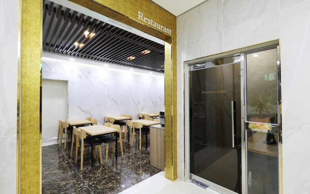 Incheon (Wolmido) Grand Suite Hotel