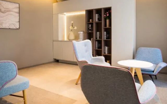 Homeinn · neo (Zhaoqing Seven Star Cave Paifang Xinghu International Plaza) – Guest Rooms – Zhaoqing