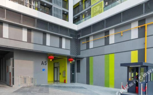 Weitesi International Apartment