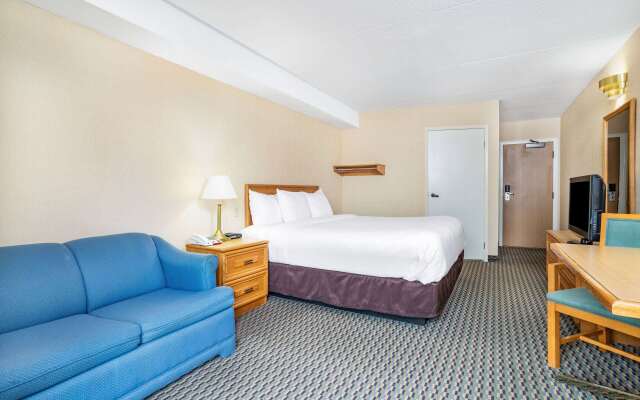 Travelodge by Wyndham Bridgewater