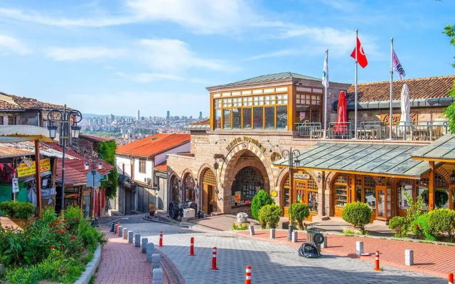 Turist Hotel