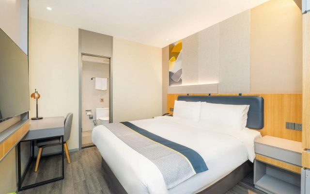 Home Inn Shanghai Lujiazui Oriental Pearl Hotel – Guest Rooms – Shanghai