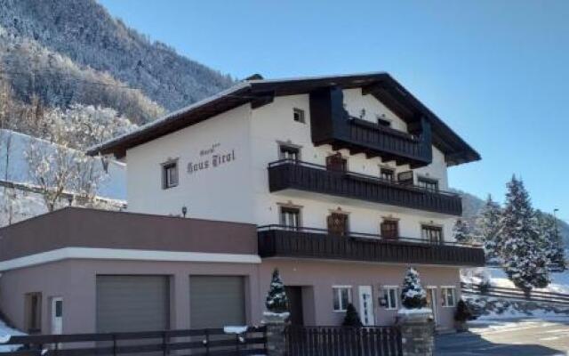 Pension Haus Tirol